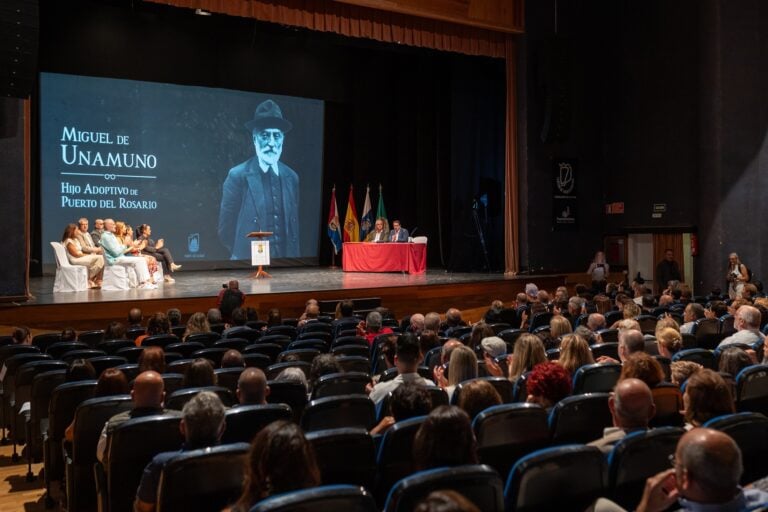 “Les prometí a ustedes volver a esa isla. Y si Dios me da vida, volveré”… y anoche regresó
