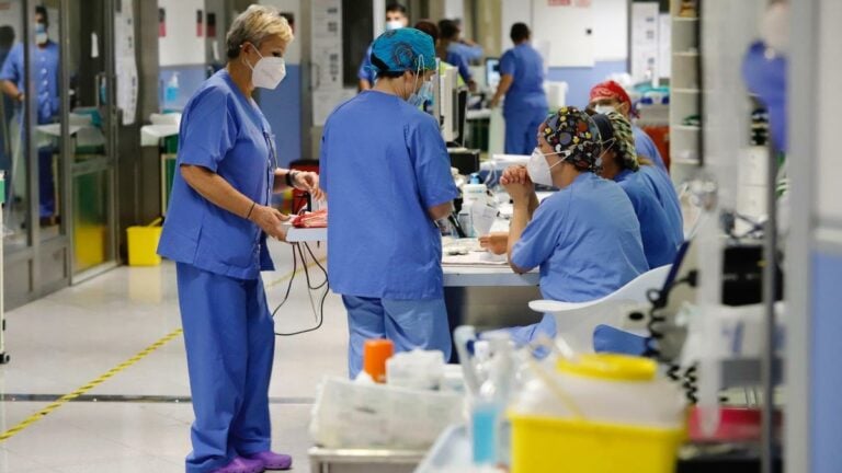 El futuro incierto de MUFACE: 62.300 funcionarios en Canarias podrían perder acceso a asistencia sanitaria