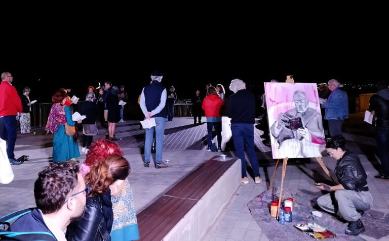 La poesía, el arte y la música se fusionan en una noche inolvidable en Puerto del Rosario