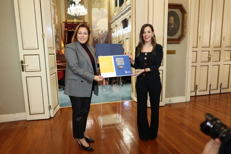 Entrega del Proyecto de Ley de Ordenación Sostenible del Uso Turístico de Viviendas