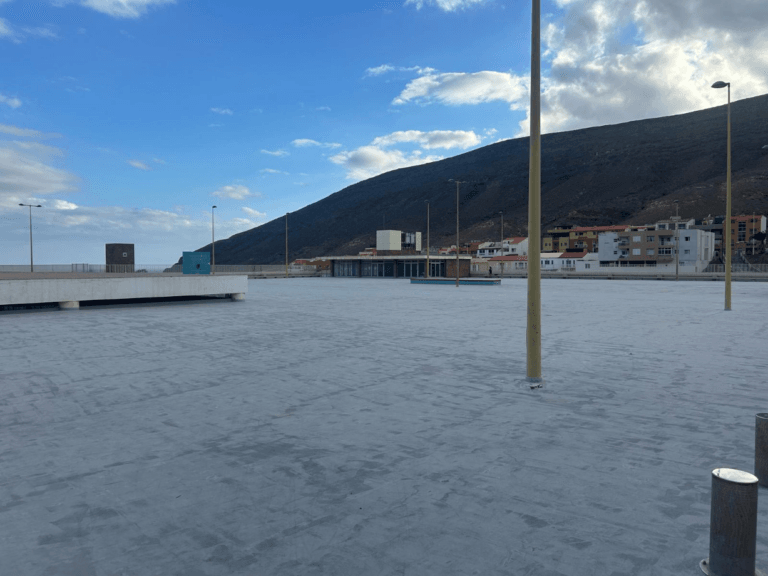 Pájara proyecta un módulo de atletismo en Morro Jable sobre la estación de guaguas