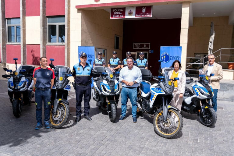 Puerto del Rosario refuerza la seguridad ciudadana con nuevas motocicletas para la Policía Local
