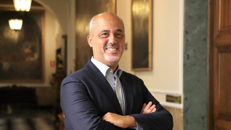 El PSOE canario reclama en el Senado la ampliación horaria del aeropuerto de Fuerteventura