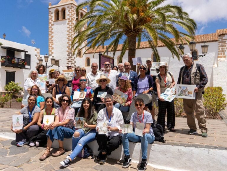 Urban Sketchers Fuerteventura hace historia con su primer encuentro interinsular en Betancuria