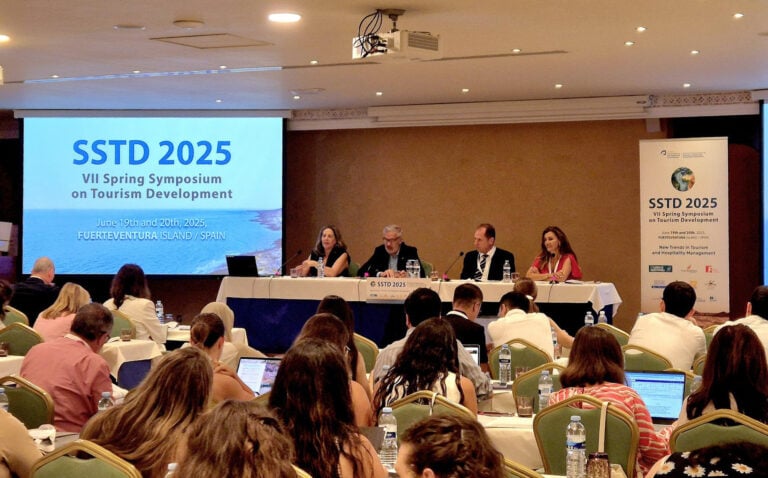 Apuesta unánime por transformar el turismo canario en el Congreso SSTD 2025