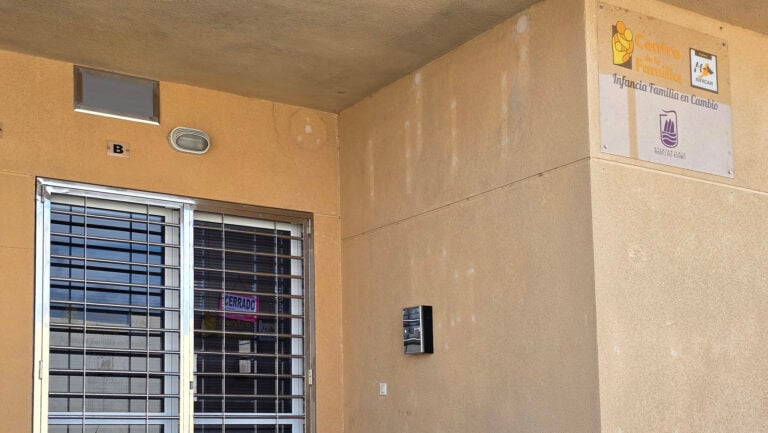 La brusca interrupción del servicio psicológico de INFACAM genera malestar entre usuarios y familias