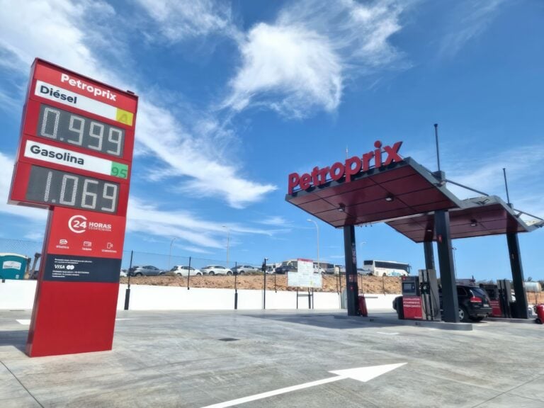 Petroprix desembarca en Fuerteventura con descuentos de hasta 15 céntimos por litro en su primera gasolinera automática