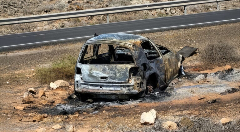 Un hombre fallecido tras el vuelco de un vehículo en La Oliva
