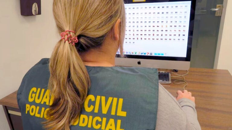 Confiesan los abusos a sus hijas menores: una pareja se enfrenta a 36 años de cárcel por grabar pornografía infantil