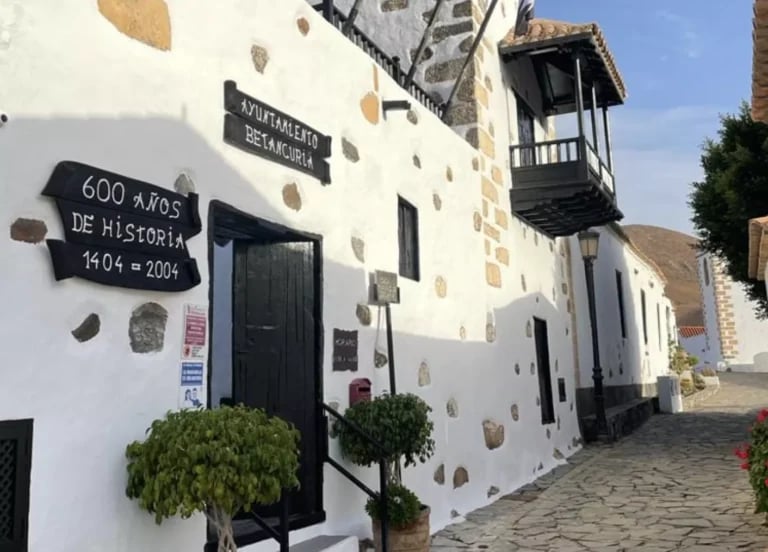 Betancuria pierde más de 200.000 euros por no gestionar dos subvenciones clave