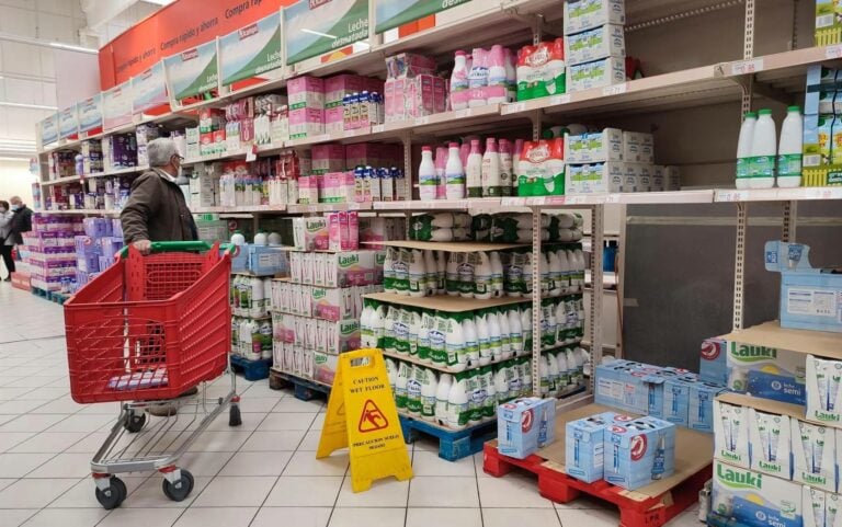 Canarias registra la inflación más baja del país con un 1,7 % pese al alza en vivienda, turismo y ocio