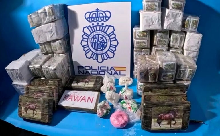 Cae una de las mayores redes de narcotráfico y blanqueo de capitales en Canarias: 20 detenidos y droga valorada en más de 4 millones