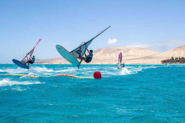 Fuerteventura amanece con máxima tensión en el agua