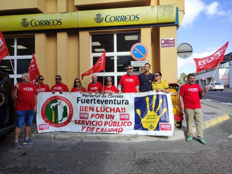 CCOO amenaza con movilizaciones en Canarias ante la reestructuración de Correos y el recorte de plantilla