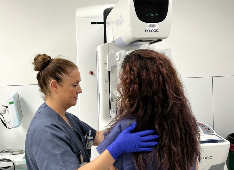 596 casos de cáncer de mama tras realizar casi 110.000 mamografías en 2024