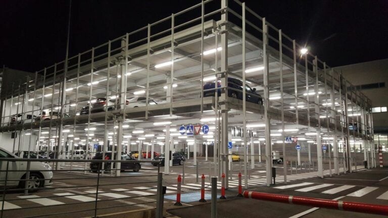 La Oliva creará más de 500 nuevas plazas de aparcamiento en Corralejo para aliviar la falta de estacionamiento