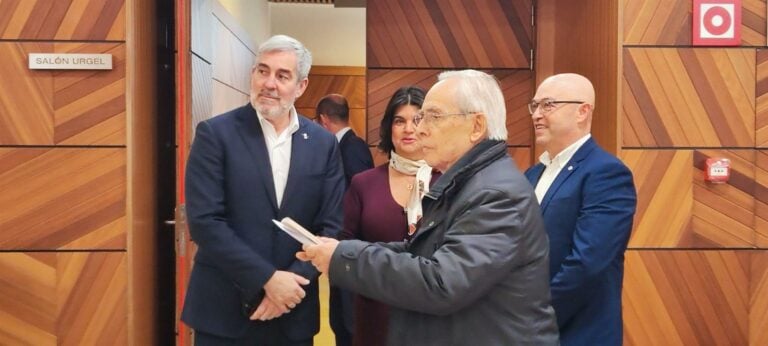 Clavijo acusa a Torres: “Ni ha asumido su responsabilidad ni ha aclarado muchas cosas” sobre la trama de las mascarillas