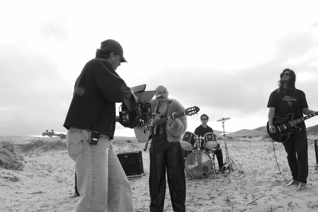 Gara Alemán anuncia el lanzamiento de su esperado EP en enero