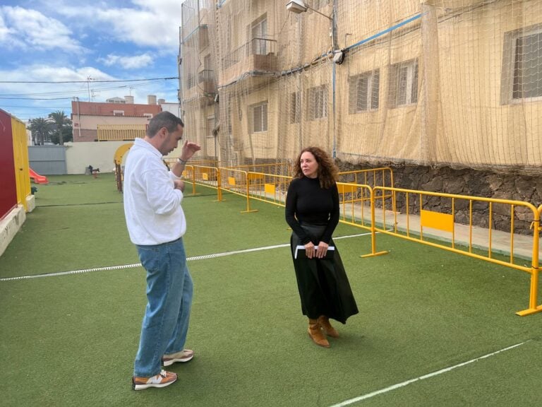 Puerto del Rosario exige una intervención autonómica ante el deterioro de viviendas en el Colegio Puerto del Rosario