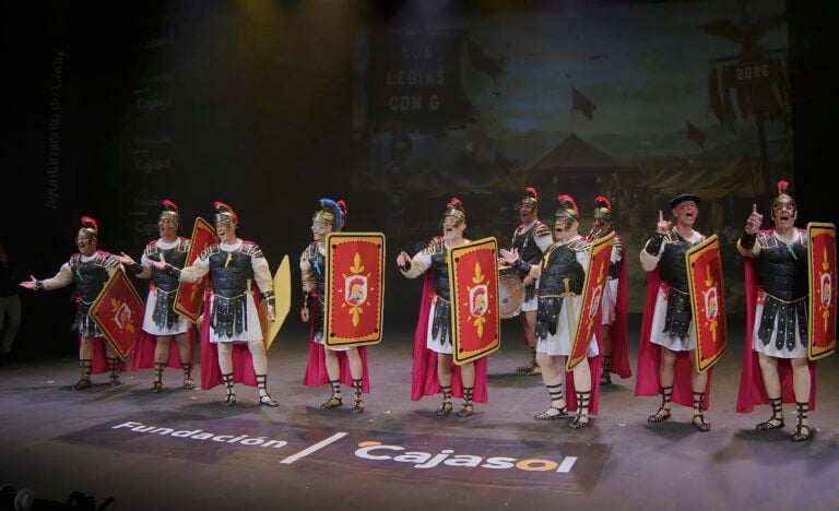 Una chirigota de Tenerife actúa por primera vez en el concurso de Cádiz