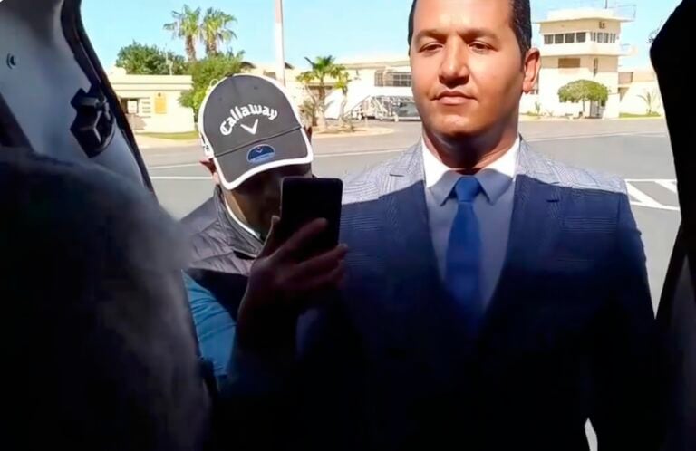 Expulsados del Sáhara: Marruecos impide la entrada a una delegación canaria encabezada por Noemí Santana y Carmelo Ramírez