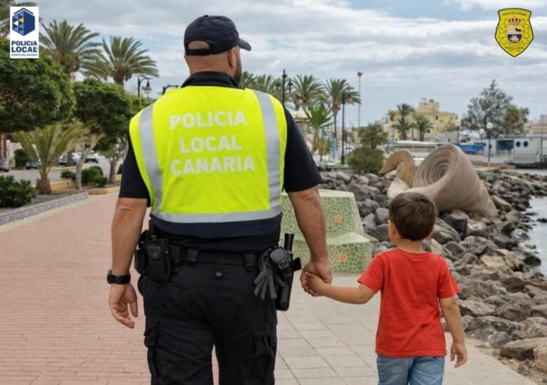 Intervención policial en Puerto del Rosario para proteger a un menor en situación de vulnerabilidad