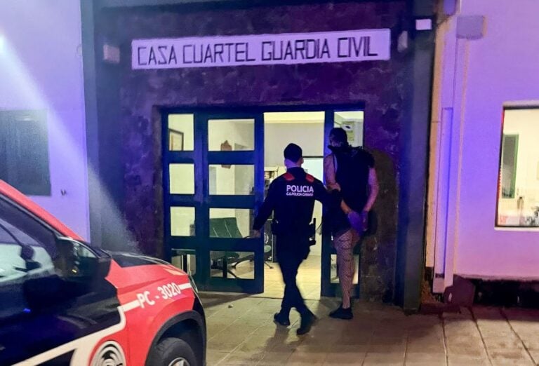 Dos detenidos y 17 actas en el dispositivo de la Policía Canaria durante los carnavales de Gran Tarajal