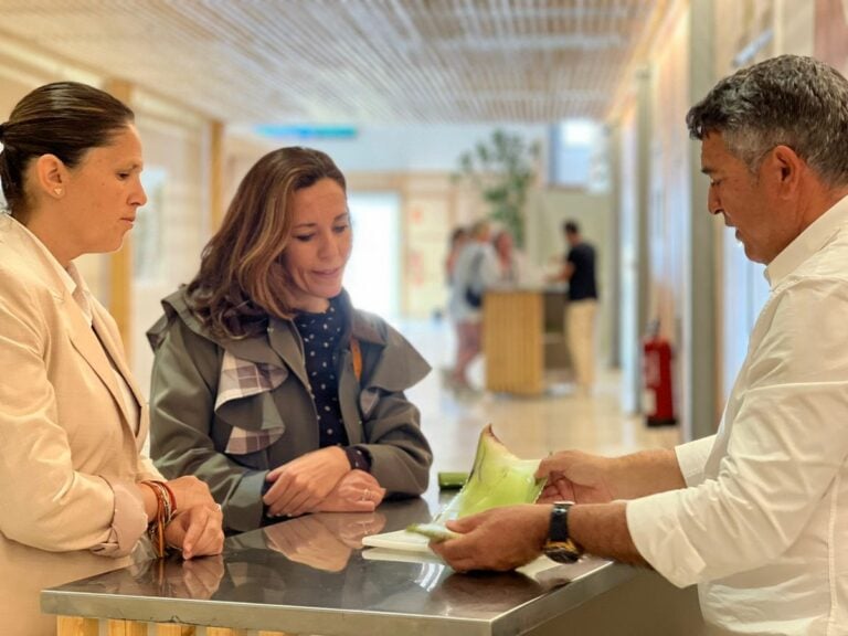 El PP destaca la innovación y tradición de Aloe Vera Internacional en Fuerteventura
