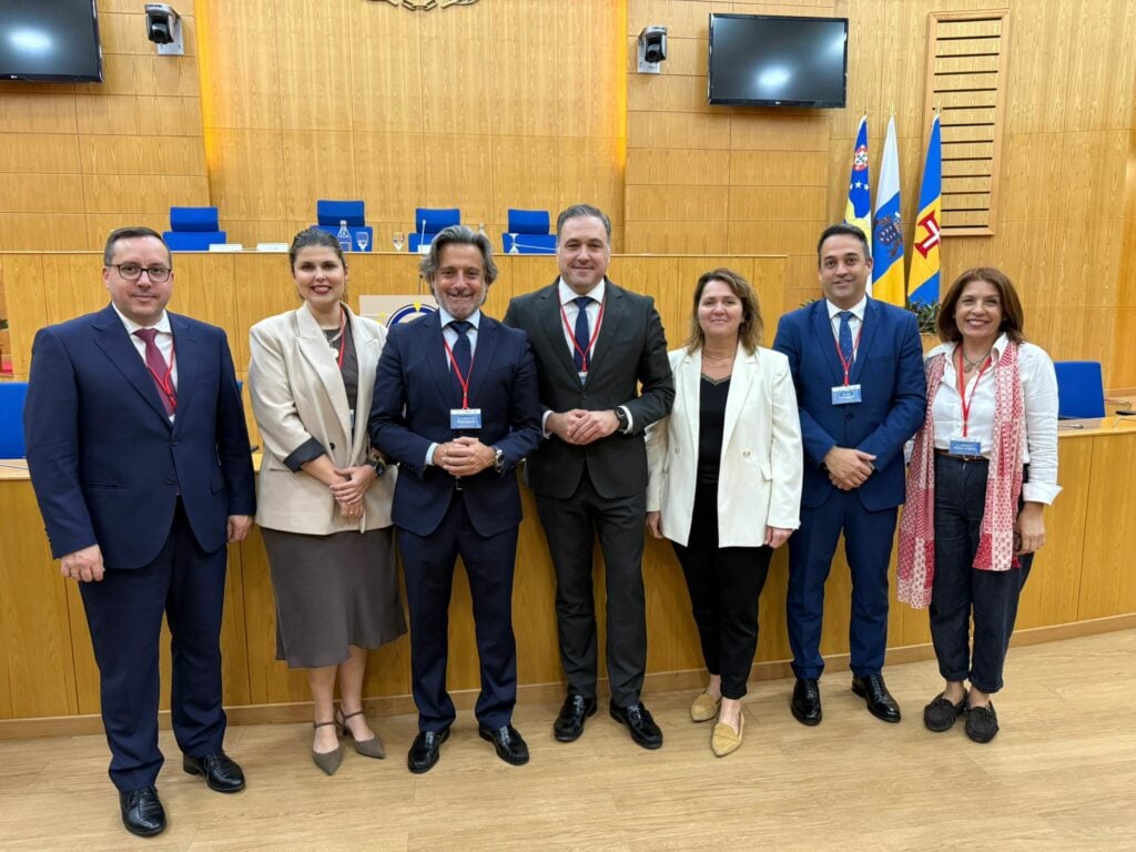 La delegación canaria participante en las X Jornadas Atlánticas en Cabo Verde