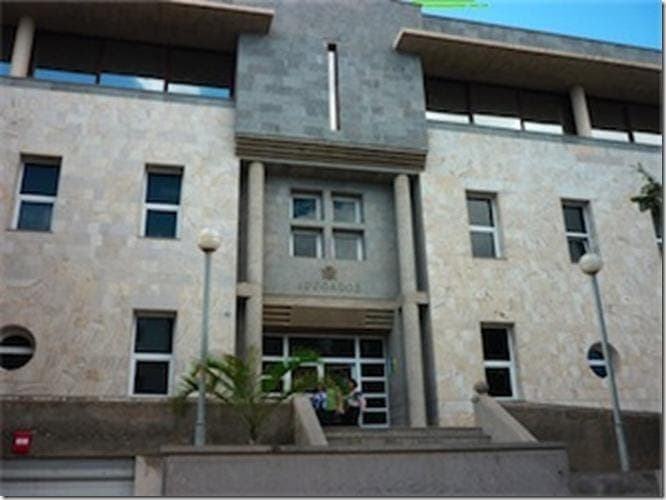 Jana González exige garantizar una atención digna a las mujeres en los juzgados de Canarias