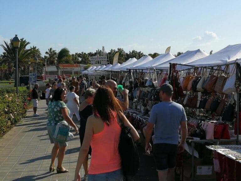 Antigua lleva a Pleno este jueves la reanudación del Mercadillo de Caleta de Fuste