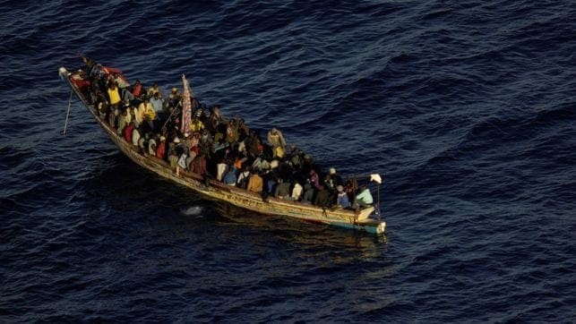 Rescatadas 61 personas en una patera a 31 Km de Fuerteventura