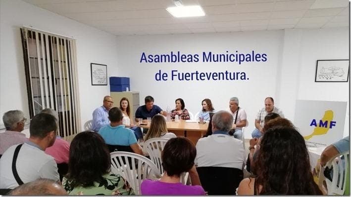 AMF emite un comunicado donde filtra conversaciones de Whatsapp entre Lloret y Domínguez