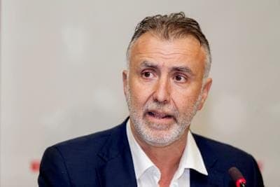 Torres: «Quizás la Constitución deba actualizarse al siglo XXI»