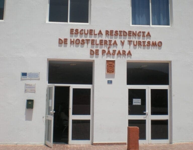 El Hotel Escuela de Pájara impartirá formación universitaria vinculada al Turismo