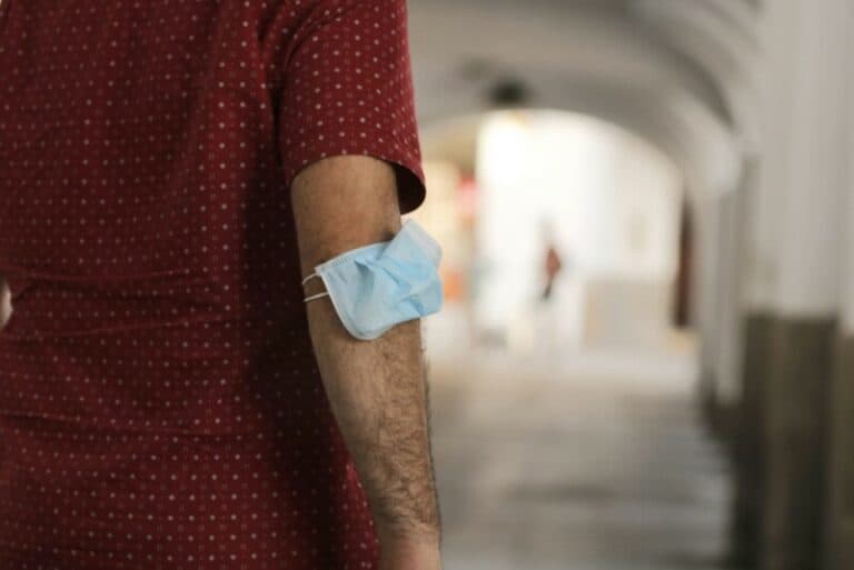 40 personas denunciadas en La Oliva por no portar o llevar bien la mascarilla