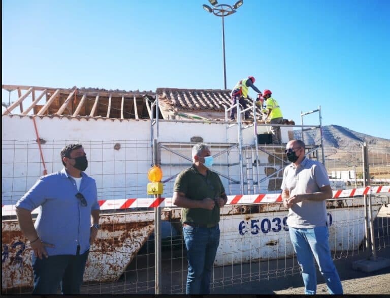 Restaurada la cubierta de la ermita del cementerio de Casillas del Ángel