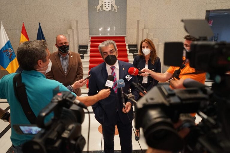 Canarias anuncia ayudas directas para empresas, pymes y autónomos por 1.309 millones