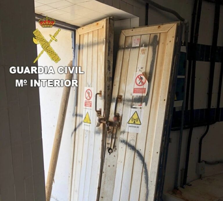 Detenidos dos turistas por provocar daños en el Faro de Jandía