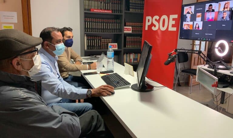 Apoyo sin fisuras del PSOE majorero a su Secretario General Blas Acosta