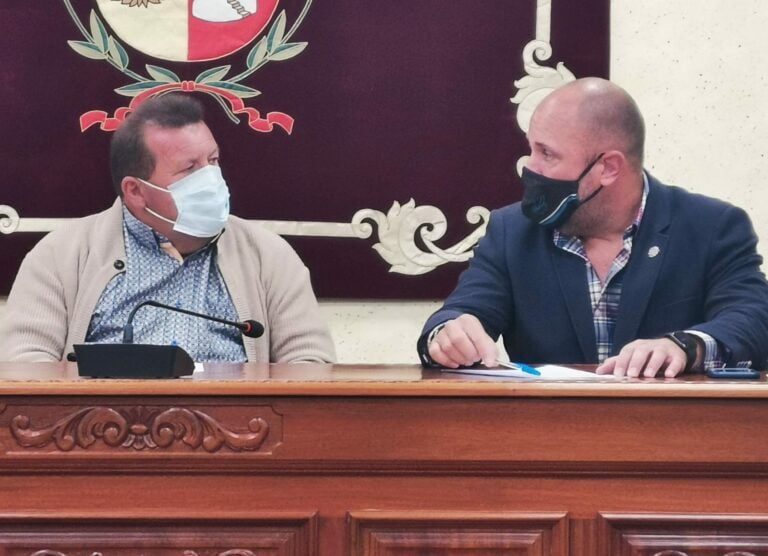 Impulsar obras y mejorar infraestructuras, los objetivos comunes del Ayuntamiento de Antigua y el Cabildo