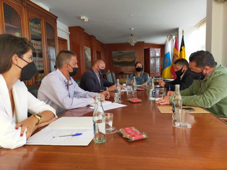 El nuevo gobierno insular apuesta por intensificar la cooperación con los municipios