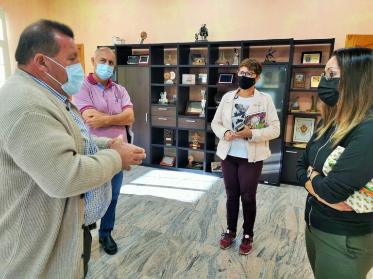 Ayuntamiento y Colectivo Mafasca estudian actuaciones conjuntas encaminadas a apoyar el sector artesanal