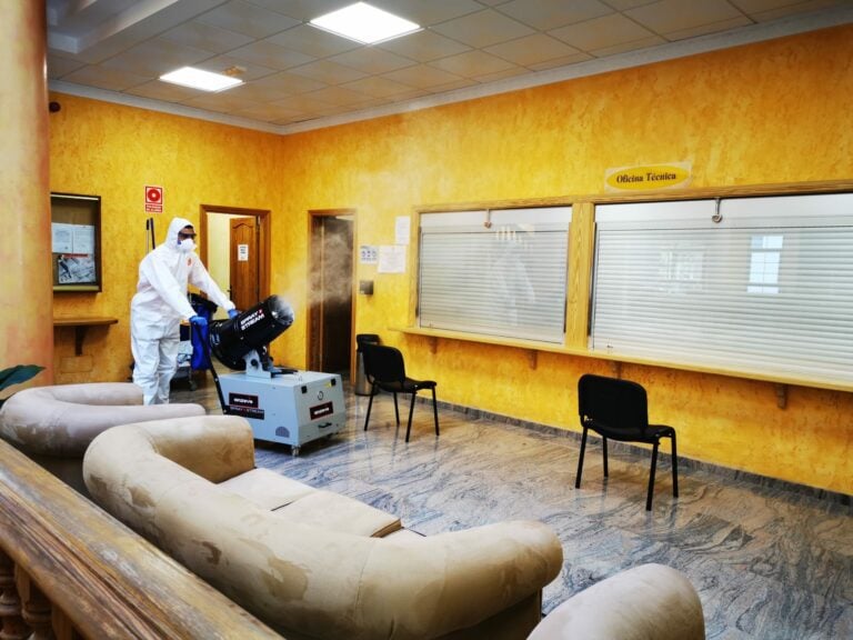 Los edificios públicos de Antigua libres de Covid-19