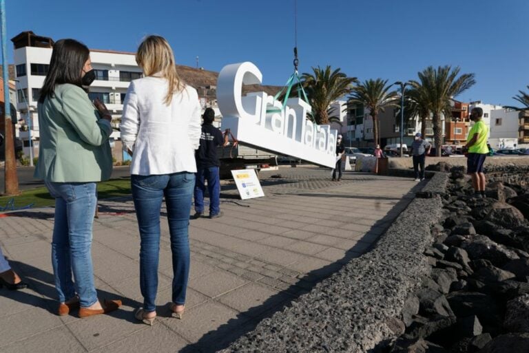 Tuineje refuerza su imagen con la instalación de gigantografías en los pueblos