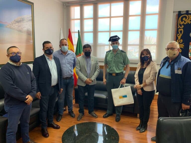 Pájara colabora con la Guardia Civil en favor de la seguridad ciudadana