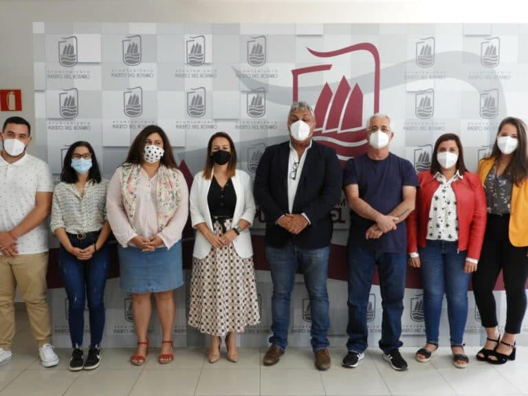 Estudiantes del CIFP Majada Marcial realizan sus prácticas en el Ayuntamiento