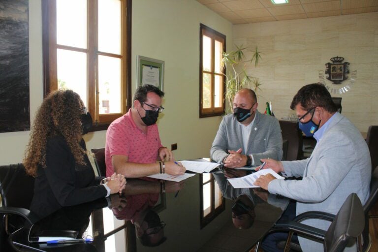 El Cabildo apoya con más de medio millón de euros los programas de emergencia social de Pájara