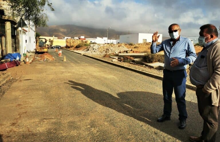 Más de 25 viviendas se beneficiarán por primera vez del alumbrado público en Antigua