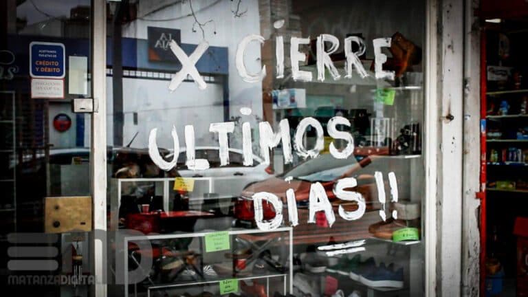 La pandemia se lleva por delante cien comercios en Puerto del Rosario